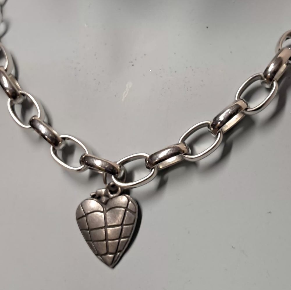 Stainless Steel Green Day Necklace - Picture 2 of 3